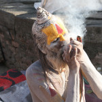 भाङमा के छ त्यस्तो जसको सेवनले मान्छेलाई रुवाउने र हसाउने गर्छ ?