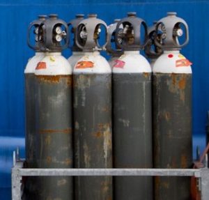 ट्राफिक प्रहरीलाई अक्सिजन ग्यास