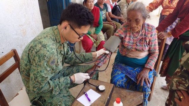 भूकम्पका बेला आएका विदेशी चिकित्सकले भने, ‘नेपाल सरकारको समन्वय सामान्य’