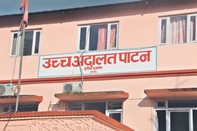 चिकित्सा शिक्षा आयोगको निर्देशक नाम छनौट विवाद : उच्च अदालतद्धारा कारण देखाउ आदेश