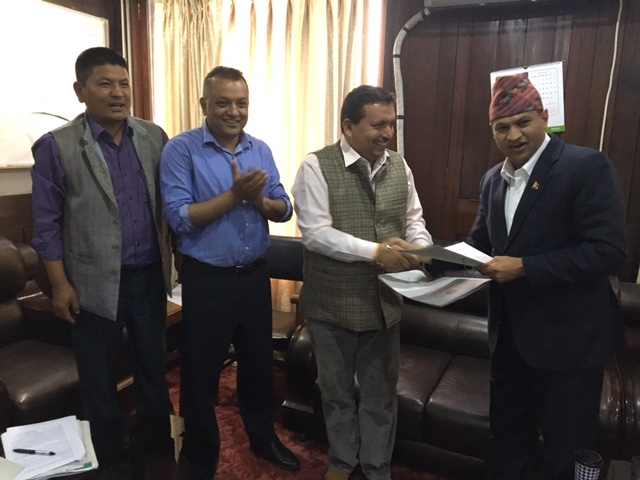 काठमाडौँका ११ स्थानमा स्वास्थ्य प्रवर्दन केन्द्र खोल्ने सम्झौँता