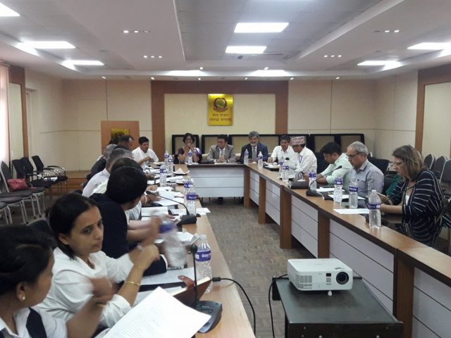 नयाँ स्वास्थ्य नीतिका बारेमा उच्चस्तरीय समिति र दातृ निकायका प्रतिनिधिबीच छलफल