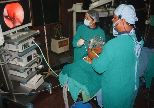 इएनटी उपचारका लागि पुरानो मेडिकल कलेजले भित्र्यायो नयाँ प्रविधि