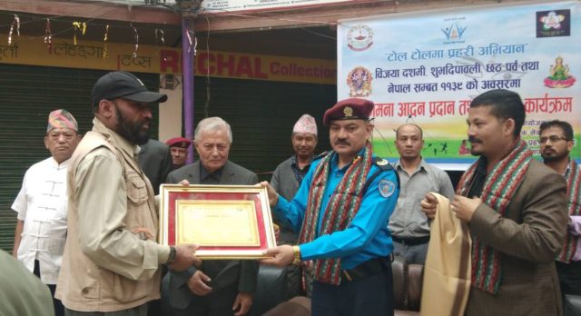 सतक रक्तदाता कर्माचार्य सम्मानित