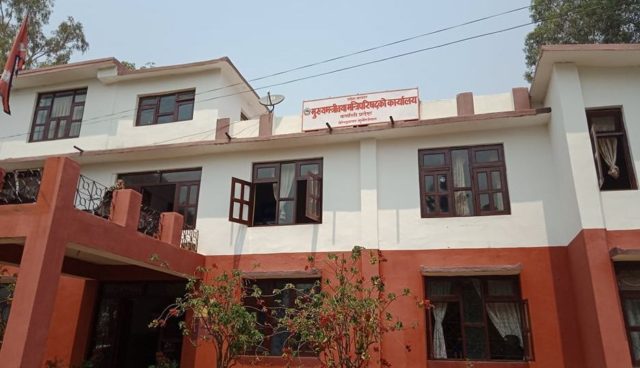 कर्णाली प्रदेश सरकारद्धारा विभिन्न अस्पतालको अध्यक्ष तथा सदस्यमा १३ जना मनोनित