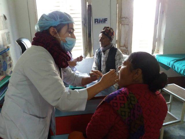 एनडीएद्धारा चितवनको माडीमा मुख तथा दन्त स्वास्थ्य शिविर
