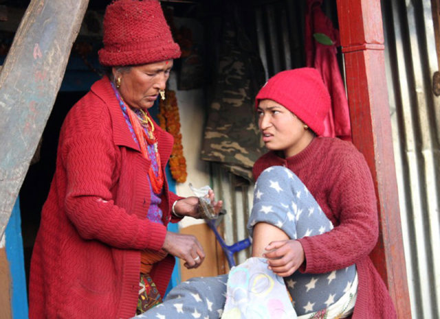 के रोग होला यस्तो ? दुई छोरीको मृत्यु, चार छोरा छोरी ओछ्यानमा