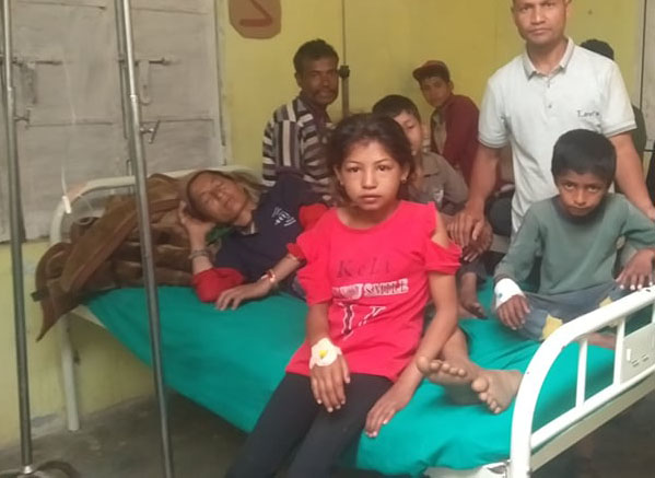 बाख्राको मासु खाँदा डोटीमा एकै गाउँका १५ बिरामी