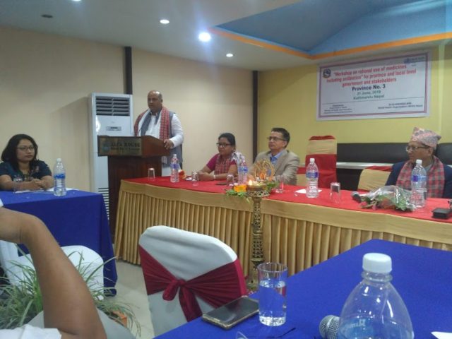 ‘स्थानीय तहमा औषधि अभाव हुँदा अब केन्द्रलाई किन गुहार्ने ?’- स्वास्थ्य राज्यमन्त्री