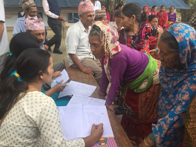 पाल्पा : रिब्दिकोटमा जेष्ठ नागरिकको निशुल्क स्वास्थ्य परीक्षण