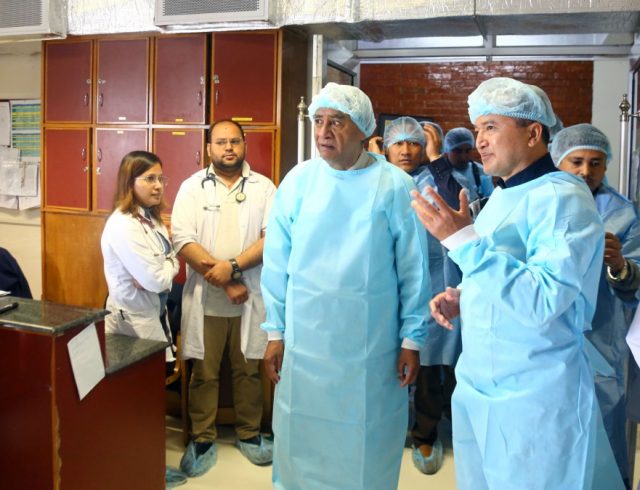बस दुर्घटनाका घाइतेको उपचारमा कमी हुन नदिन सभापति देउवाको आग्रह