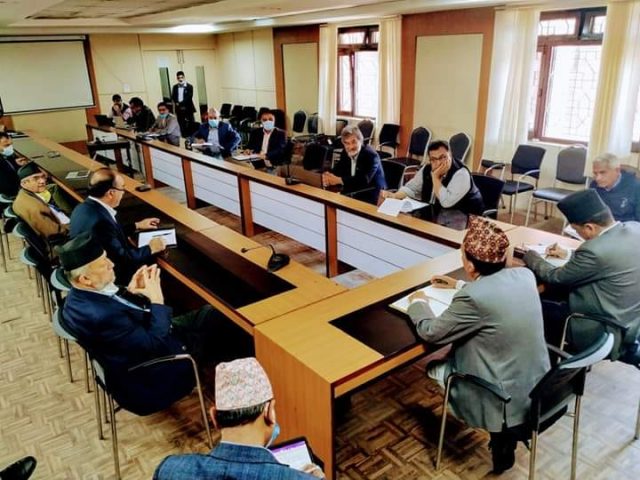 लकडाउनको अवधी बढाउन स्वास्थ्यका विज्ञहरुको सुझाव