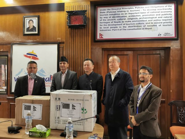 चीनको गान्सु प्रान्त सरकारद्धारा बाग्मती र प्रदेश–५ लाई स्वास्थ्य सामाग्री प्रदान