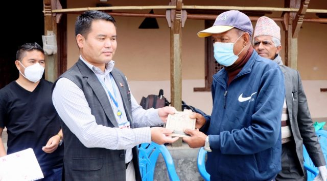 पोखरामा दीर्घ रोगीलाई घरघरमै औषधि