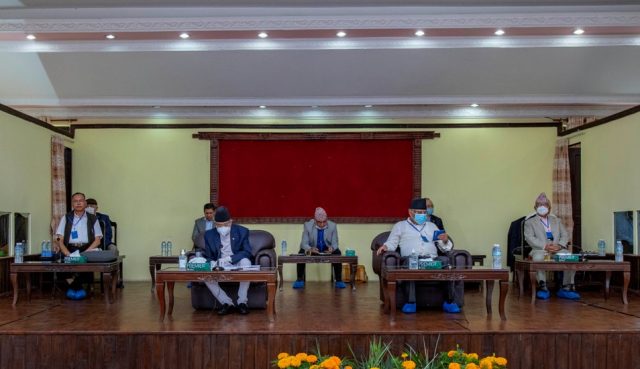 स्वास्थ्य मन्त्रालयले भन्यो, ‘भाइरस रिमुभिङ कार्डको भ्रममा नपरौँ’