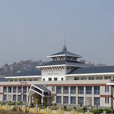 मनमोहन दहचोक र आयुर्वेद कीर्तिपुरमा अब लक्षण भएका संक्रमितको पनि उपचार हुने