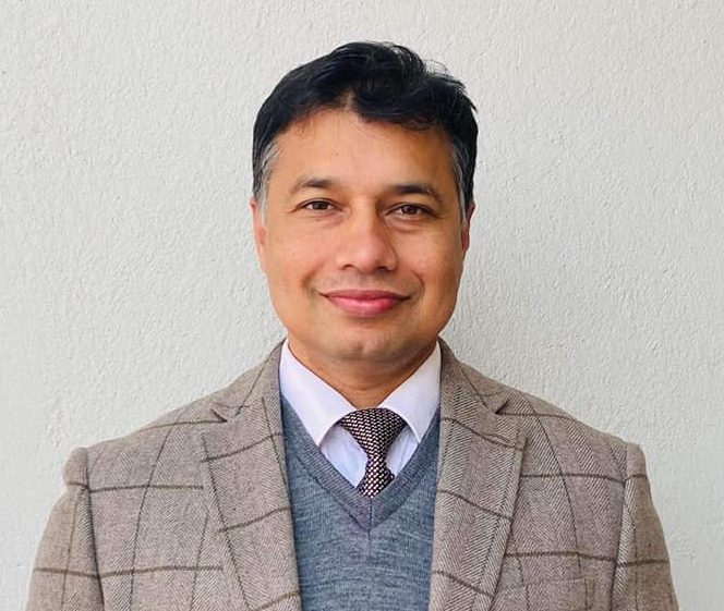 स्वास्थ्य कार्यालय काठमाडौँको प्रमुखको जिम्मेवारी बसन्त अधिकारीलाई