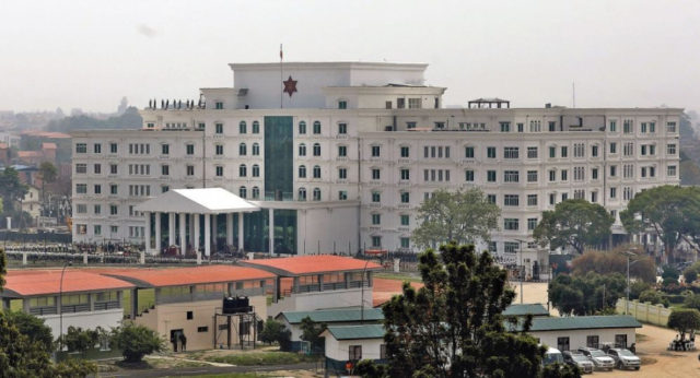 नेपाली सेनामा ५५ जना डाक्टर, १८ जना नर्स सहित स्वास्थयका विभिन्न ८७ जनाका लागि स्थायी हुने अवसर
