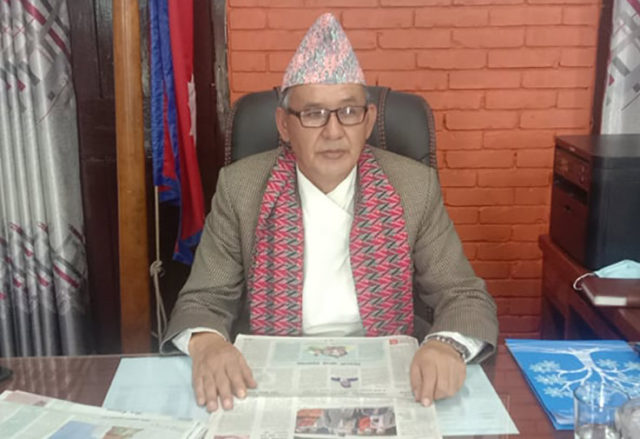 नयाँ स्वास्थ्य मन्त्री  खापुङ ११ बजे सपथपछि मन्त्रालय आउने, बिरोधले पद हस्तान्तरण गर्ने