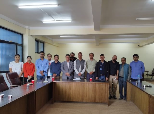 जनस्वास्थ्य संघले सोध्यो – एमपीएचको लाइसेन्स परीक्षा लिने आधिकारिक निकाय कुन हो ?