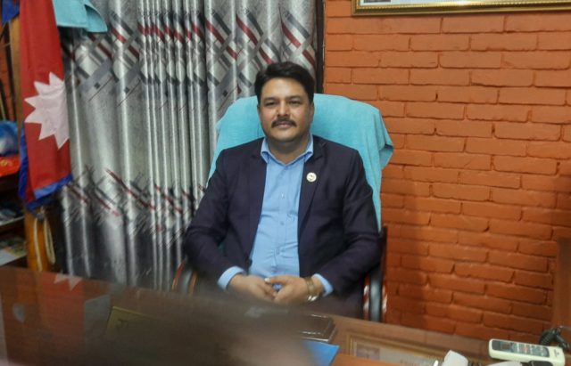 राप्ती स्वास्थ्य विज्ञान प्रतिष्ठानको सहकुलपतिको ‘जिम्मेवारी’ स्वास्थ्य राज्यमन्त्री केसीलाई