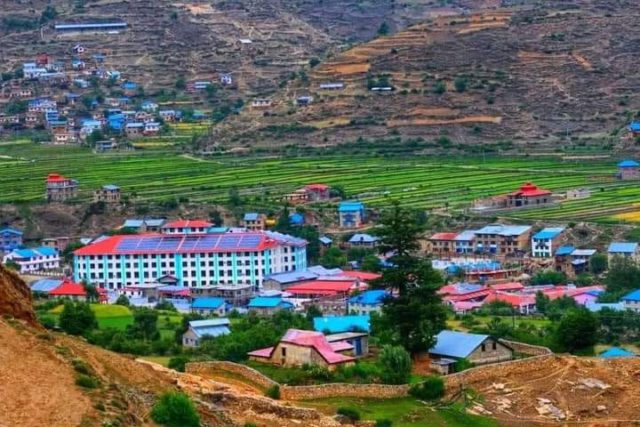 कर्णाली स्वास्थ्य विज्ञान प्रतिष्ठानको रेक्टरमा डा. धामी नियुक्त