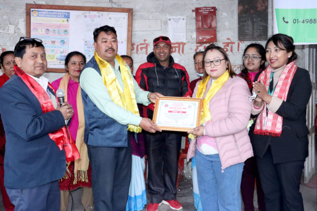 काभ्रेस्थलीमा केडीसीको निशुल्क स्वास्थ्य शिविर, ५०० बढी लाभान्वित