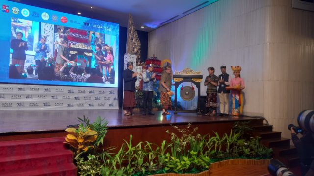 एपीक्याटको सातौँ शिखर सम्मेलन इण्डोनेसियाको बालीमा सुरु