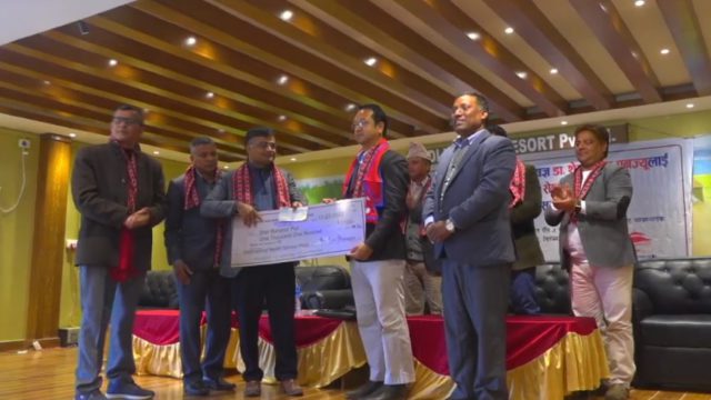 डा. शेरबहादुर पुनलाई १ लाख ४० हजार राशीको अन्तर्राष्ट्रिय स्वास्थ्य सेवा पुरस्कार