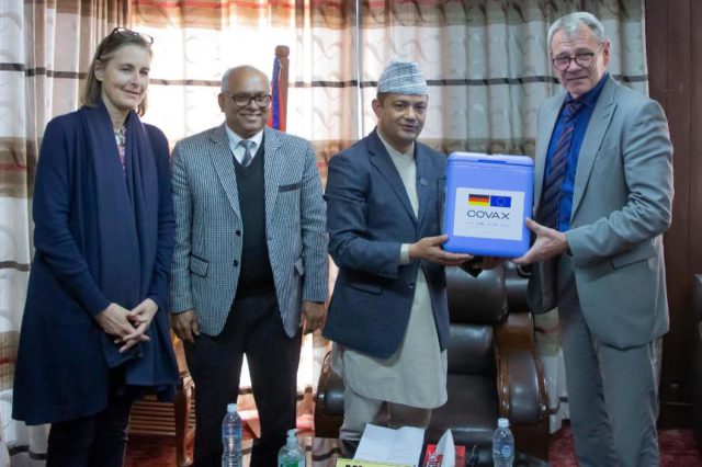 जर्मनीद्धारा नेपाललाई कोभिड–१९ विरुद्धको १५ लाख डोज खोप प्रदान