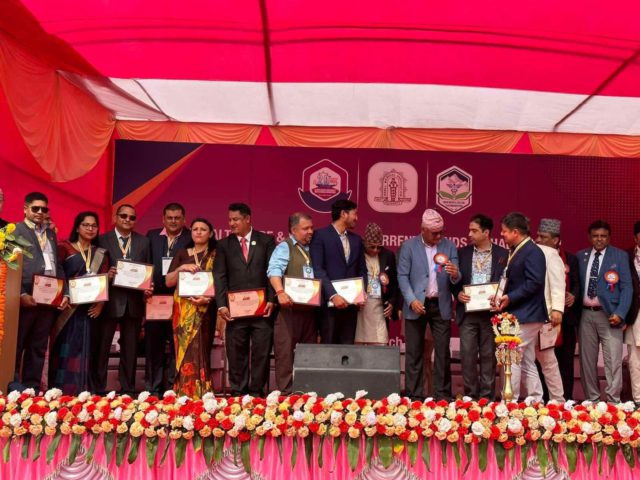नेपाल चिकित्सक संघको नव निर्वाचित कार्य समितिले कार्यभार सम्हाल्यो