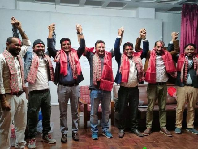 नेपाल डेन्टल एशोसिएसनमा नयाँ केन्द्रीय कार्यकारिणी समिति गठन, अध्यक्षमा आए डा. प्रणयरत्न शाक्य