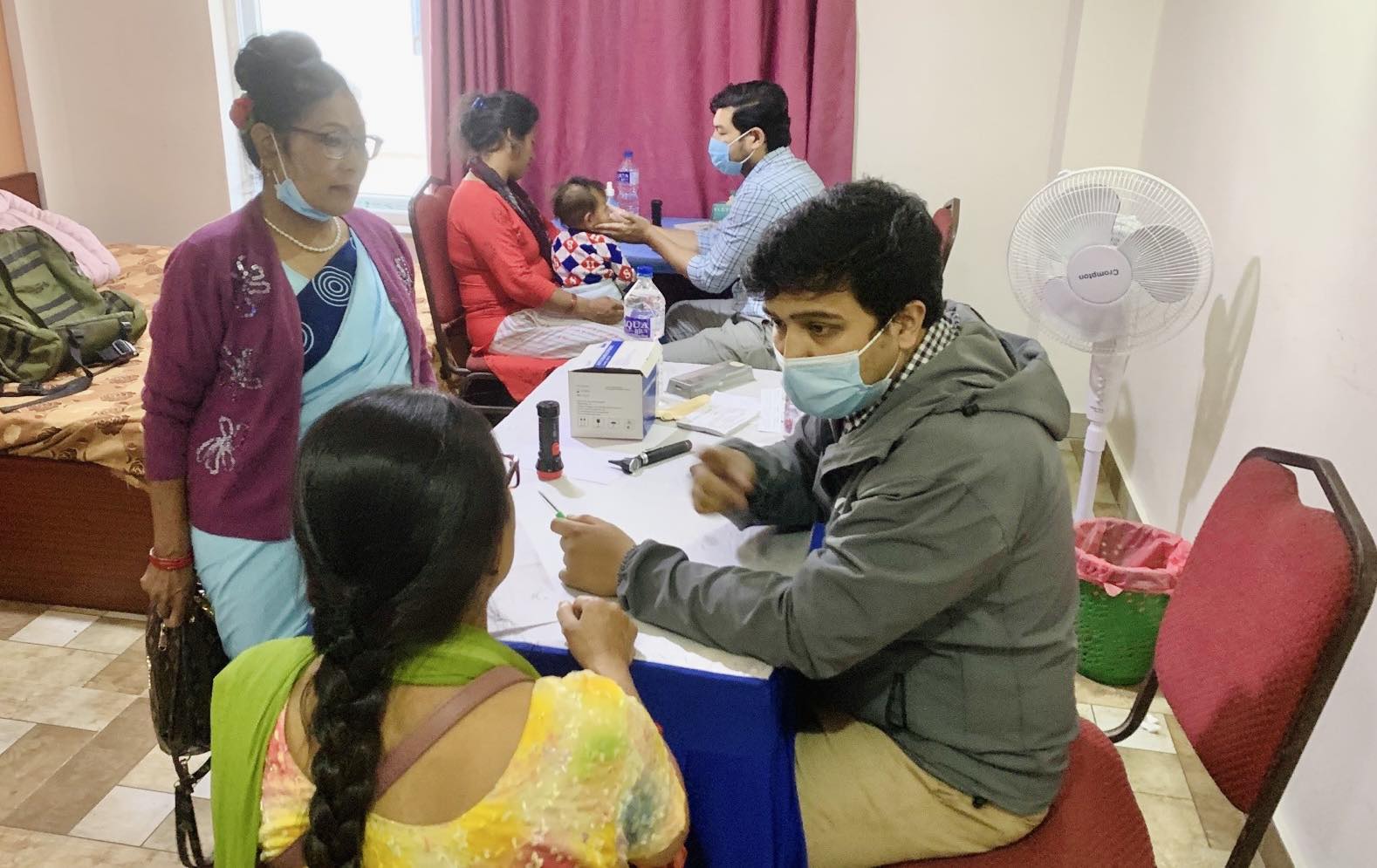 सेवा स्पीच एण्ड हियरिङ क्लिनिकद्धारा गुरुद्धारमा निशुल्क स्वास्थ्य शिबिर