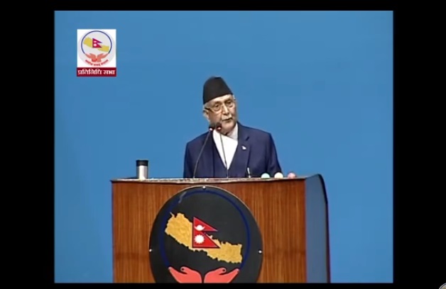 अर्थ मन्त्रीलाई ओलीको प्रश्न : ‘आलु काउलीमा कर बढाउने सुर्तीजन्य पदार्थमा कर घटाउने ?’