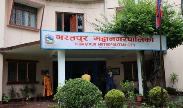 भरतपुर महानगरले तोक्यो डेङ्गी परीक्षणको अधिकतम शुल्क ६ सय