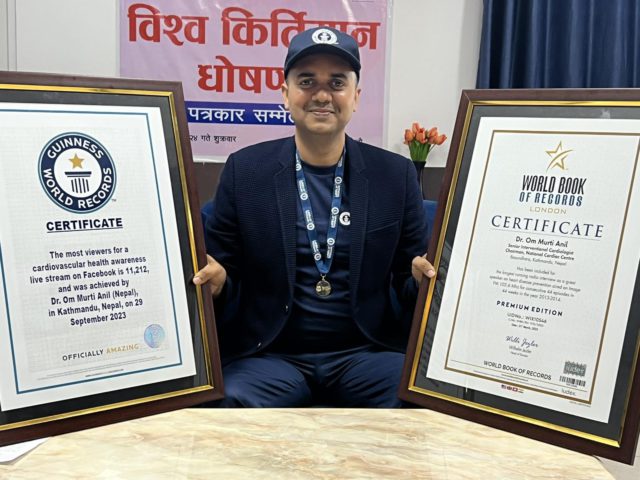 स्वास्थ्य सचेतनामा डा. ओममूर्ति अनिलको विश्व किर्तिमान, गिनिजमा लेखियो नाम