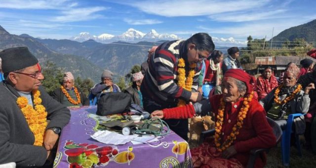 ज्येष्ठ नागरिकको घरमै उपचार, गाउँमा विशेषज्ञ स्वास्थ्य शिविर
