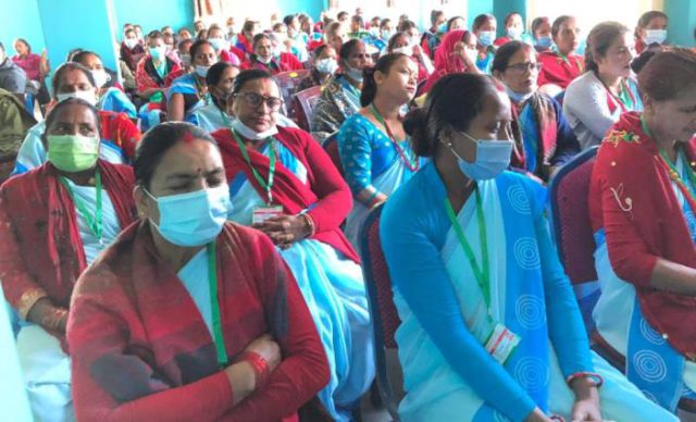 अवकाश प्राप्त स्वयंसेविकालाई एक लाखसहित सम्मान