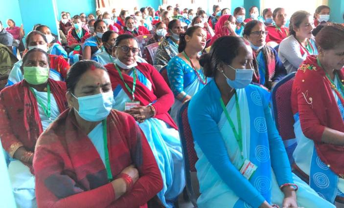 महिला स्वास्थ्य स्वयंसेविकालाई एक लाखसहित सम्मान