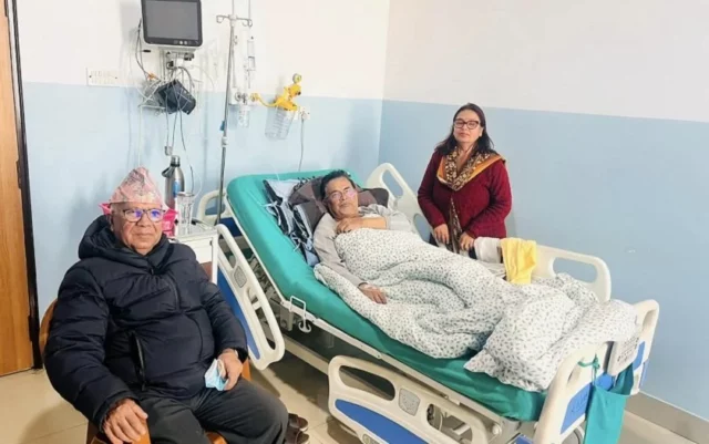 पूर्व मन्त्री एवम् एकीकृत समाजवादीका उपाध्यक्ष राजेन्द्र पाण्डे अस्पताल भर्ना