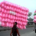 भारतका केही राज्यमा गुलाबी रङ्गको कटन क्यान्डीको बिक्रीमा प्रतिबन्ध, क्यान्सर हुने डर