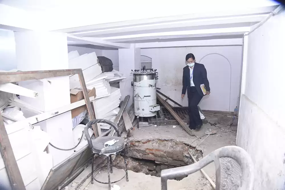 नयाँ बानेश्वरमा रहेको एभरेष्ट अस्पतालको फोहोर संकलनमा महानगरको रोक
