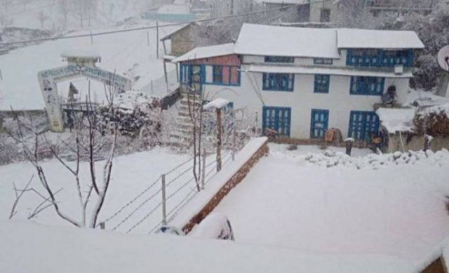 कर्णालीमा हिमपात,जनजीवन कष्टकर