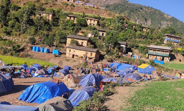 बिहानैदेखिको वर्षा र हिमपातले भूकम्प प्रभावित समस्यामा