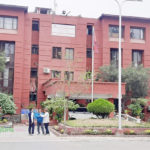 राष्ट्रिय क्षयरोग केन्द्रको निर्देशक डा. श्रीराम तिवारी, गजेन्द्र नारायण सिंह अस्पतालको मेसुमा डा. साह