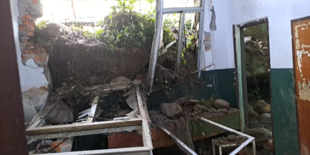 पहिरोले तनहुँको पुरानहिडी नगर अस्पतालमा क्षति