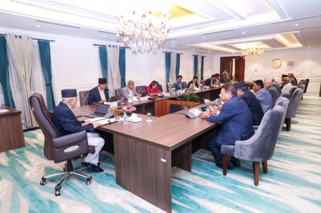 स्वास्थ्य बीमाको प्रथम सेवा विन्दुको सेवा जहाँ नजिक पर्छ त्यहाँबाट लिन सकिने, स्वास्थ्य बीमा सुविधा लिन तीन महिना कुर्न नपर्ने