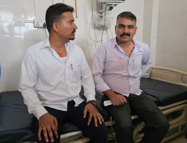 फार्मेसी अनुगमनका लागि रौतहट पुगेका विभागका कर्मचारीलाई स्थानीयले कुटे