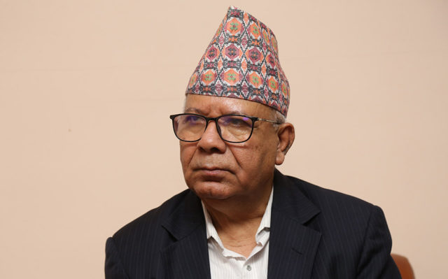 एन्जिओप्लास्टी पछि पूर्व प्रधानमन्त्री नेपालको अवस्था सामान्यउन्मुख