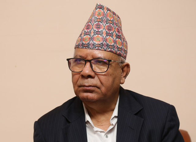 पतन्जली जग्गा प्रकरण : पूर्वप्रधानमन्त्री नेपालबिरुद्ध मुद्धा दायर, सांसद पद निलम्बन